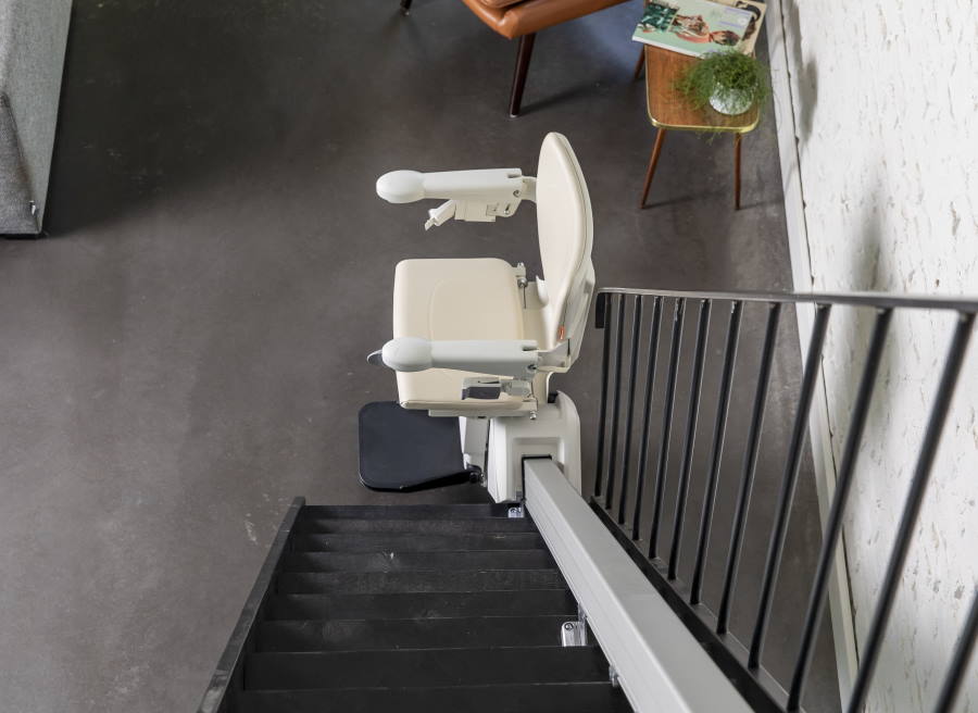 straight stair lift rental Milwaukee Stair lift rental from BILD, Milwaukee.