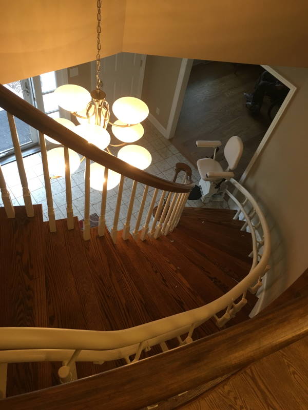 Beautiful stair lift in Brookfiled, WI Stair Lift installation in Brookfield, WI