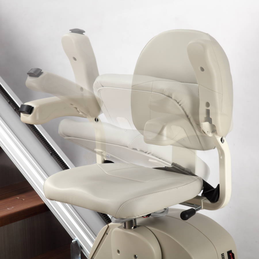 Wisconsin straight stair lift with flip up arm rests, seat and footrest Wisconsin straight stair lift with fold up seat and armrest