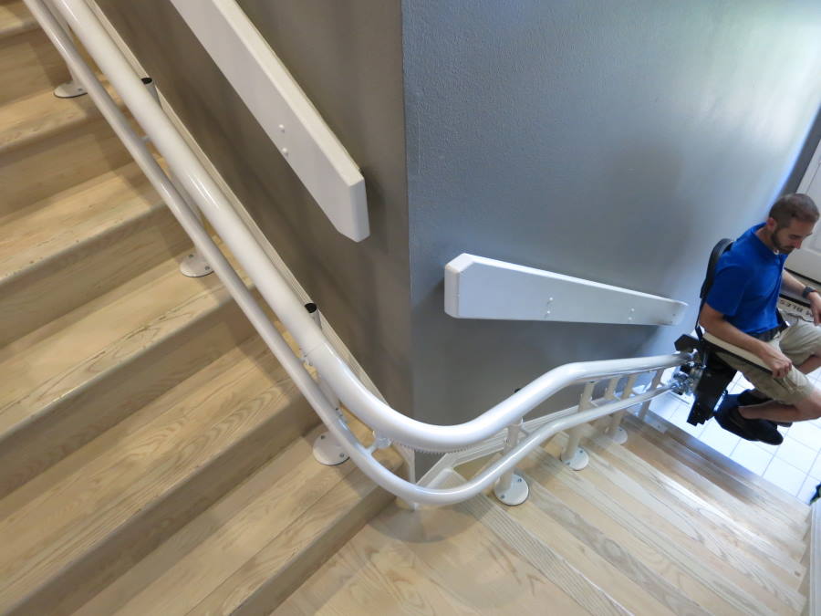 narrow profile curved stairlift rail – BILD, Milwaukee narrow rail for curved stair lift